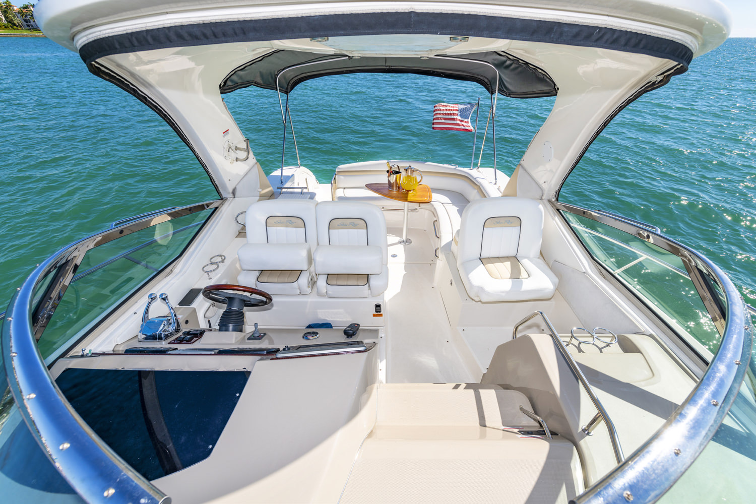 35' Searay Sundancer 35 5 DSC6607