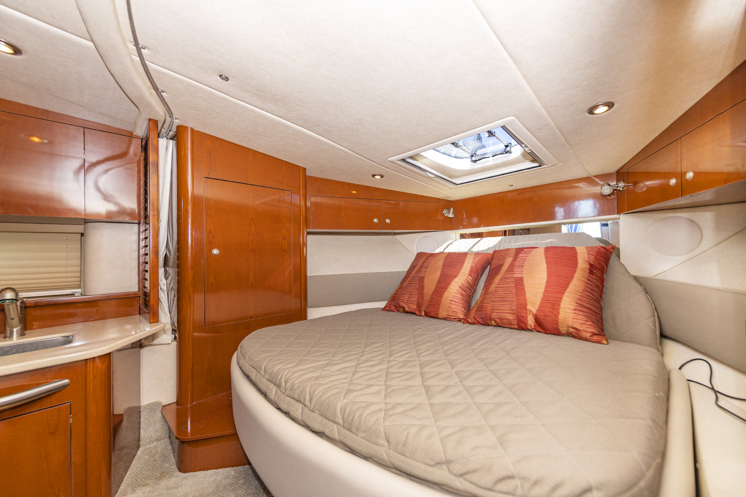 35' Searay Sundancer 35 11 DSC6652