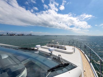 62' Azimut 62 S 18 MY Warren Azimut 62S 023 6ff0382a