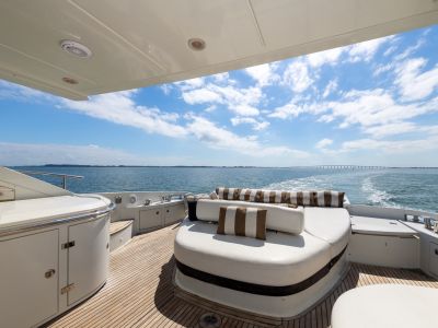 62' Azimut 62 S 16 MY Warren Azimut 62S 024 d86c067a