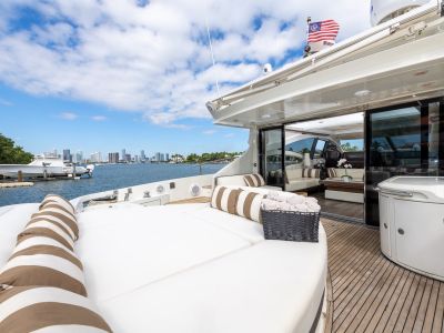 62' Azimut 62 S 13 MY Warren Azimut 62S 019 e081e081